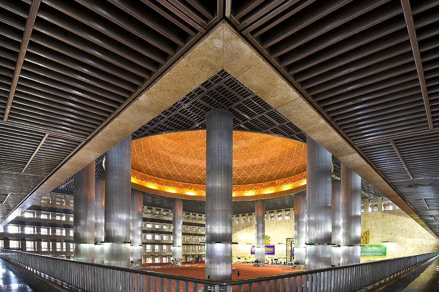 istiqlal-mosque-ng-hock-how.jpg