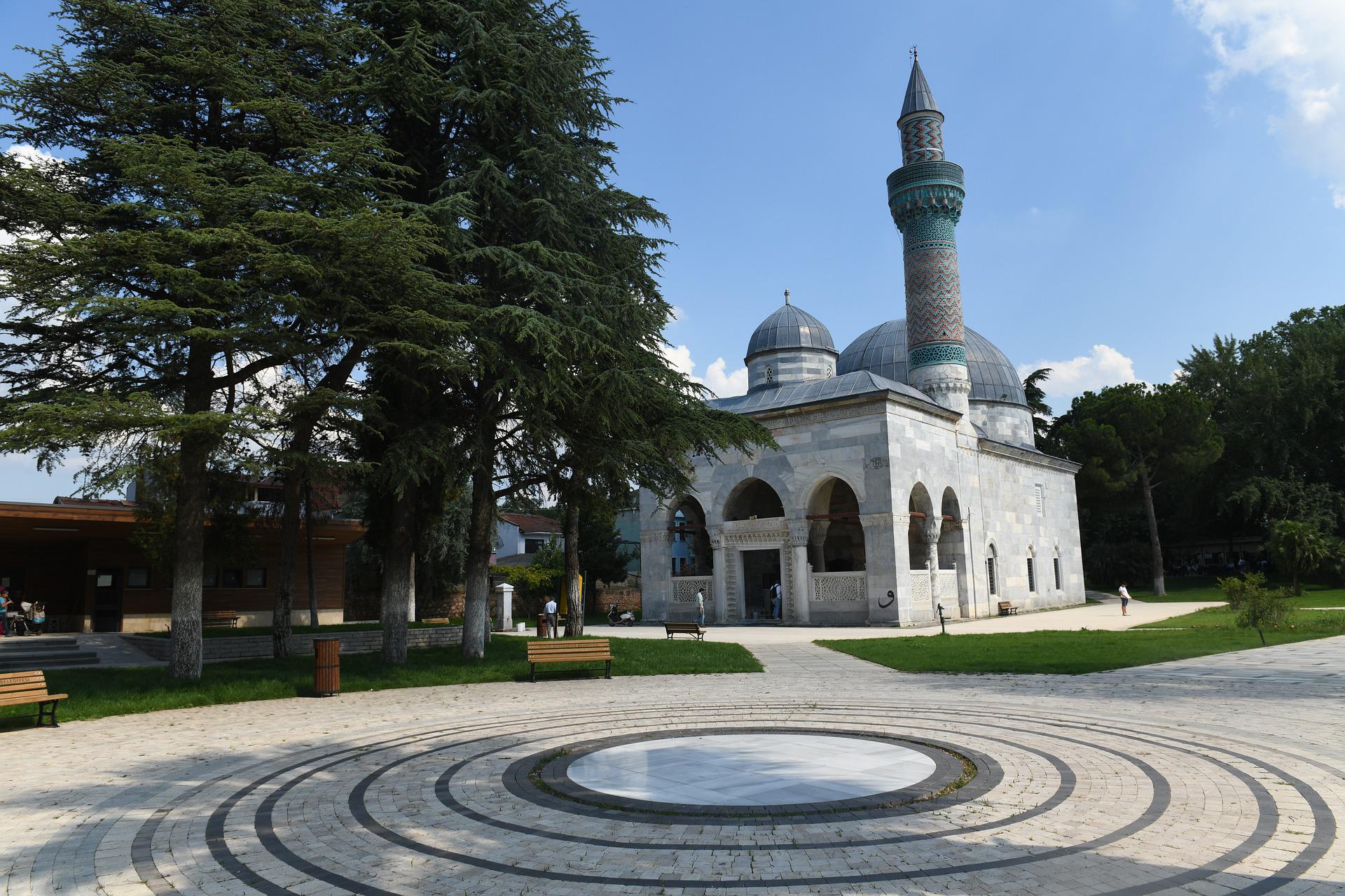 mosque-4360942_1920.jpg