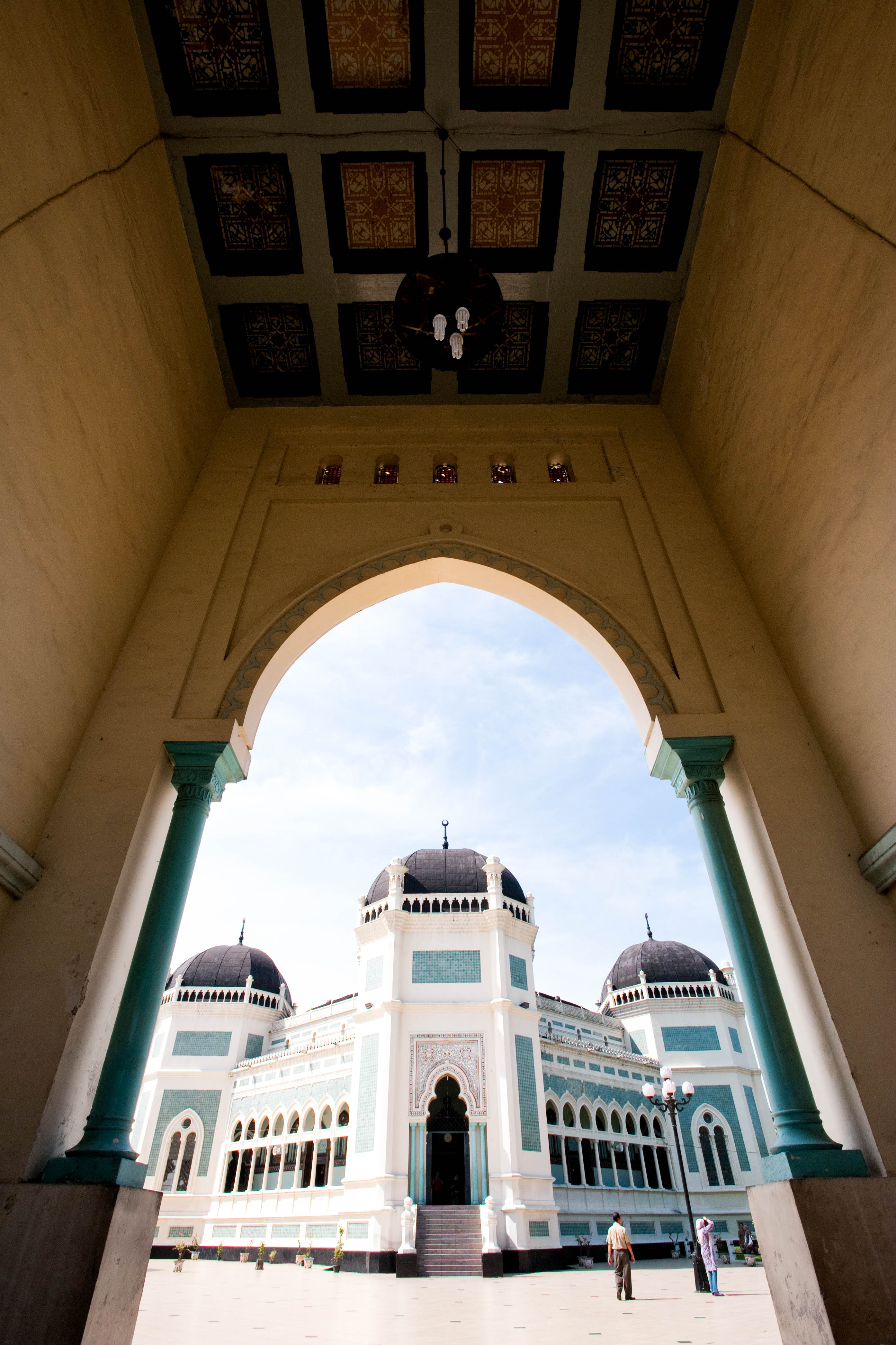 imb-photos-great-mosque-doorway.jpg