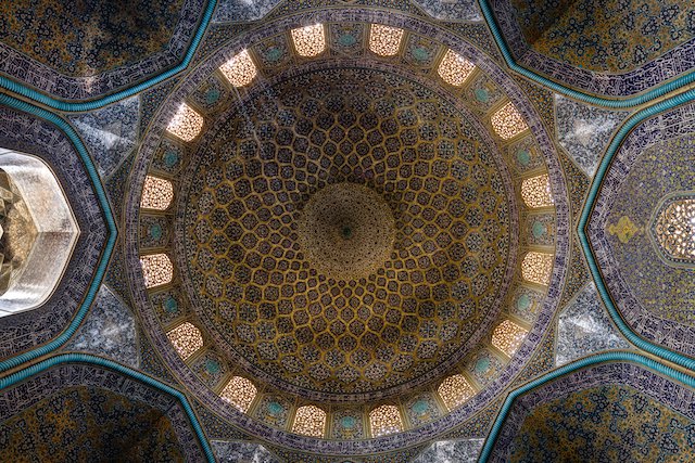 Sheikh-Lotfollah-Mosque-Dome-Isfahan.jpg